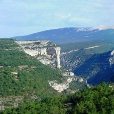 faraud054 4 images, Taille: 5372 x 1924, FOV: 49.63 x 17.78, RMS: 2.72, Lentille: Standard, Projection: Sphérique, Couleur: HDR