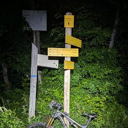 PXL_20250523_203608610.NIGHT